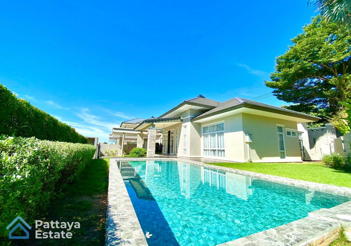 House 2 beds. for sale at The Village At Horseshoe Point Pattaya Estate